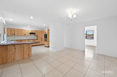 Property photo of 90 Dandenong Road Jamboree Heights QLD 4074