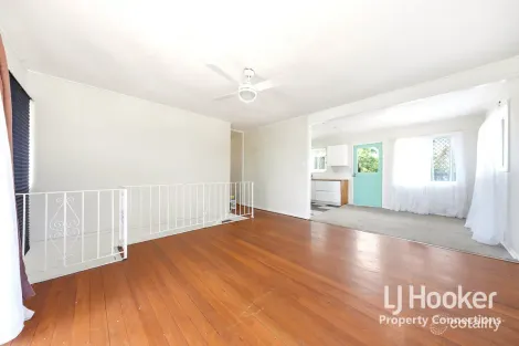 Property photo of 4 Kensington Way Strathpine QLD 4500