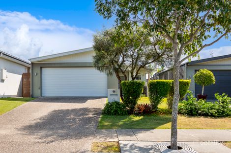 6 Bulgari Cres, Hope Island, QLD 4212