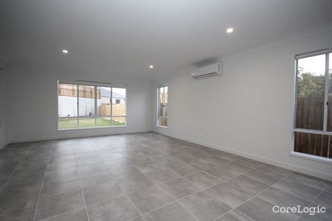 Property photo of 10 Silvertop Crescent Spring Mountain QLD 4124