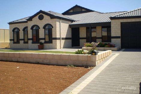 17 Brittania Pde, Wandina, WA 6530