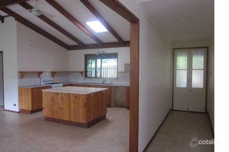 Property photo of 4 Sunrise Place Uki NSW 2484