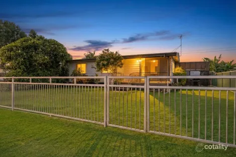 Property photo of 9 Luck Place Emerald QLD 4720