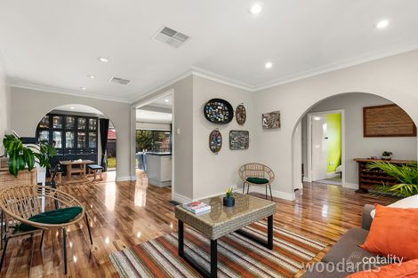 Property photo of 31 Normanby Road Bentleigh East VIC 3165