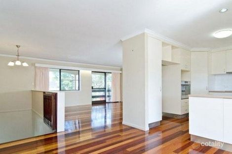 Property photo of 22 Joalah Crescent Ferny Hills QLD 4055