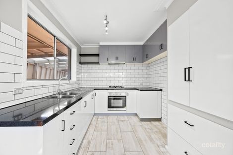 Property photo of 33 Cromwell Street Sebastopol VIC 3356