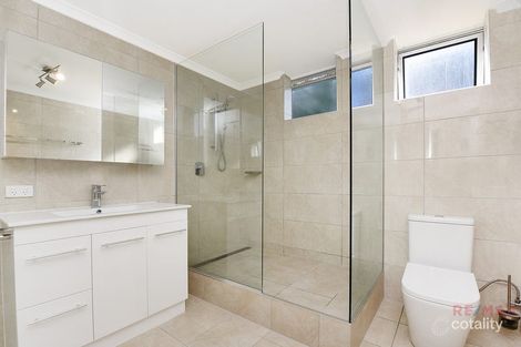 Property photo of 4/15 Esplanade Headland Kings Beach QLD 4551