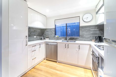 Property photo of 7 Baslow Court Carine WA 6020