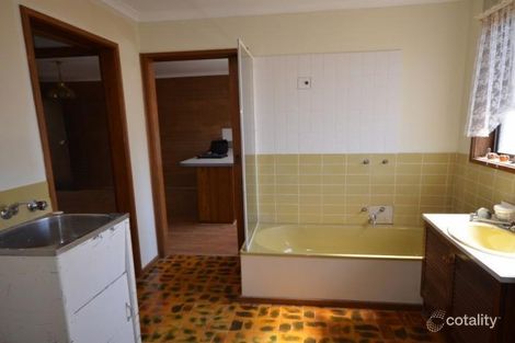 Property photo of 2/15 Elm Street Golden Square VIC 3555