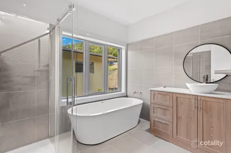 Property photo of 51 Eshelby Drive Cannonvale QLD 4802