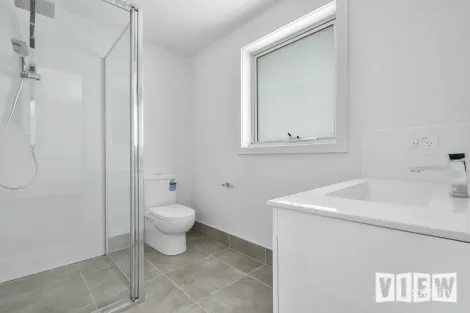 Property photo of 2/1A King Street Cressy TAS 7302