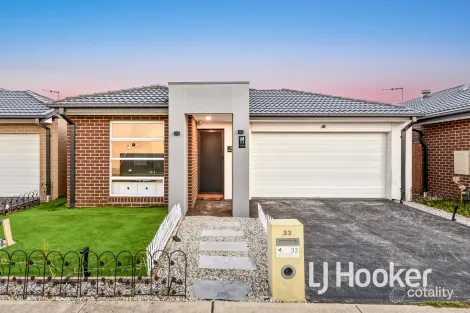 33 Mercury Rd, Cranbourne East, VIC 3977