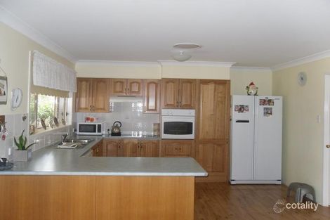 Property photo of 6 Silverstem Lane Weston NSW 2326