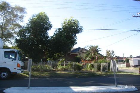 67 Ferngrove Rd, Canley Heights, NSW 2166