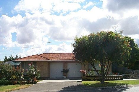 23b Victoria Rd, Westminster, WA 6061