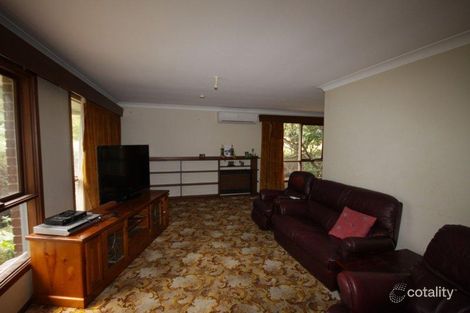 Property photo of 31 Williamson Road Gembrook VIC 3783