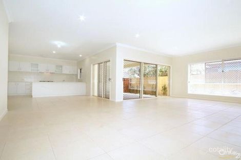 Property photo of 2/28 Curzon Street East Toowoomba QLD 4350