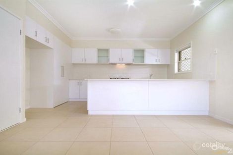 Property photo of 2/28 Curzon Street East Toowoomba QLD 4350