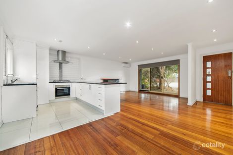 16 Portland Pde, Seaford, VIC 3198