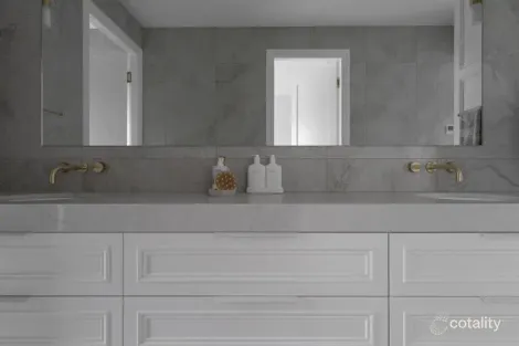 Property photo of 34 Sirius Way Gumly Gumly NSW 2652