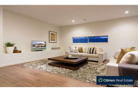 Property photo of 3 Haines Street Cranbourne East VIC 3977