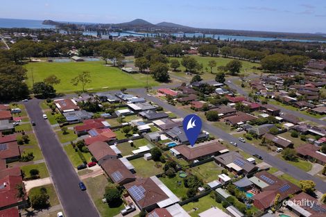 2/11 Mayers Dr, Tuncurry, NSW 2428