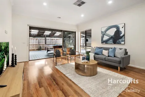 Property photo of 3 Stoke Circuit Wollert VIC 3750
