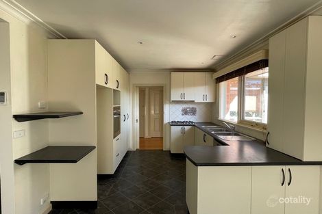 Property photo of 16 Bayview Road Glenroy VIC 3046