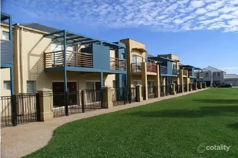 8/21 Peppercorn Cct, Mawson Lakes, SA 5095