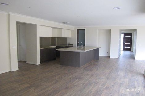 Property photo of 5 Granvia Circuit Burnside VIC 3023