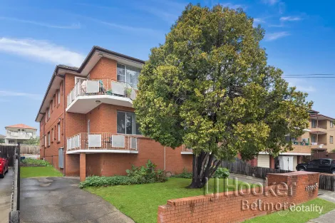 2/10 Lucerne St, Belmore, NSW 2192