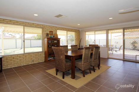 19 Yandal Cres, Ballajura, WA 6066