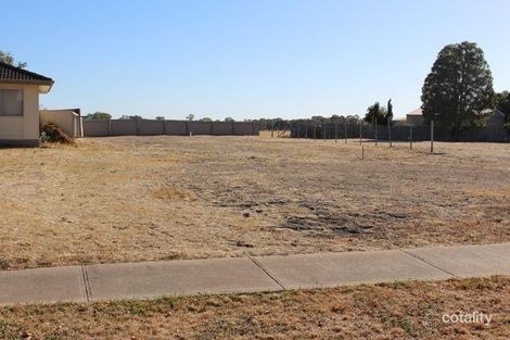 12 Forsyth Ave, Horsham, VIC 3400