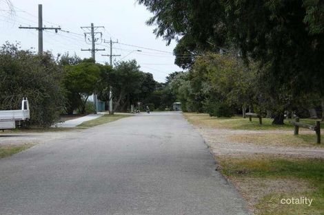 Property photo of 23 Wattle Place McCrae VIC 3938