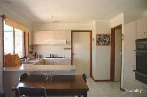 Property photo of 13 Horseshoe Crescent Epping VIC 3076