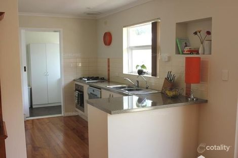Property photo of 28 Ernest Crescent Happy Valley SA 5159