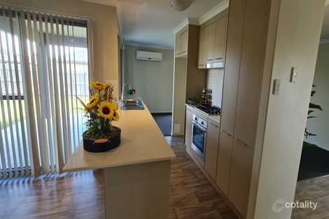 Property photo of 49 Middle Road Gracemere QLD 4702