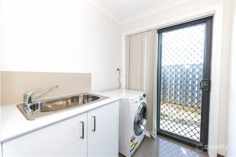 Property photo of 39 Botham Crescent Pakenham VIC 3810