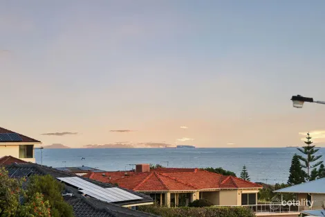 Property photo of 11A Seltrust Place Ocean Reef WA 6027