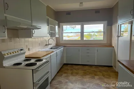 Property photo of 8 Wetherell Crescent Cobar NSW 2835
