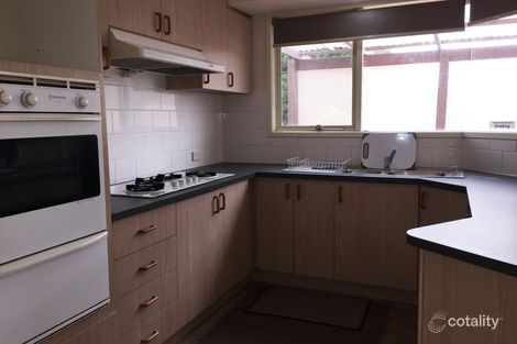 Property photo of 6 Riddleston Court Narre Warren South VIC 3805