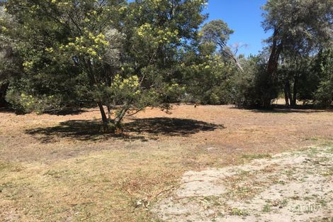 100 Toorak Ave, Loch Sport, VIC 3851