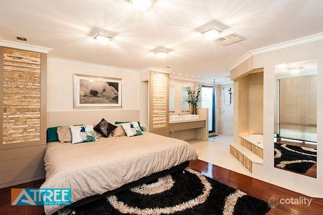 17 Hansen Rd, Seville Grove, WA 6112