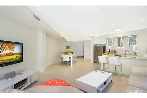 Property photo of 1/24 Campelles Avenue Varsity Lakes QLD 4227