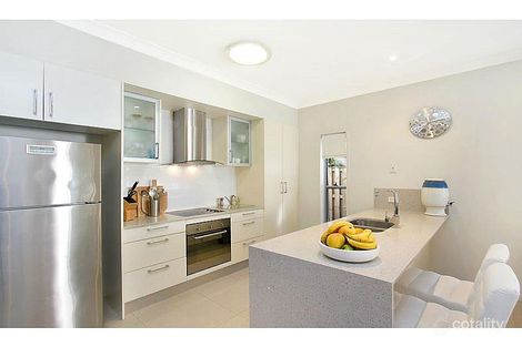 Property photo of 1/24 Campelles Avenue Varsity Lakes QLD 4227