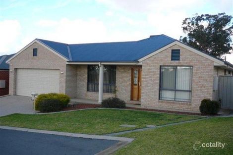 4 Medinah Ct, West Wodonga, VIC 3690