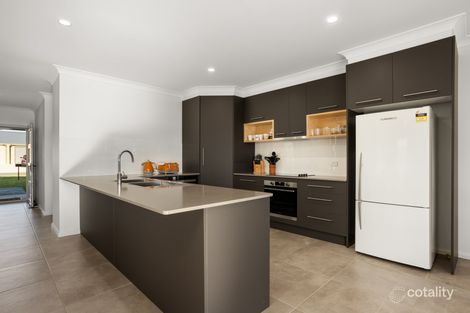 Property photo of 18 Bunyan Avenue Old Bar NSW 2430