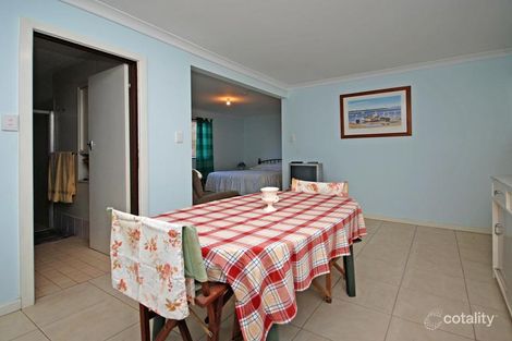 Property photo of 17 Shingle Avenue Jurien Bay WA 6516