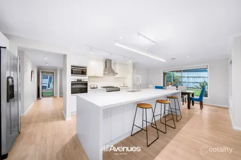 Property photo of 14 Ned Street Cranbourne East VIC 3977