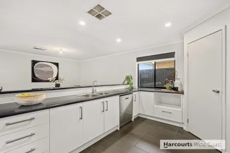 Property photo of 44 Sunderland Crescent Seaford SA 5169